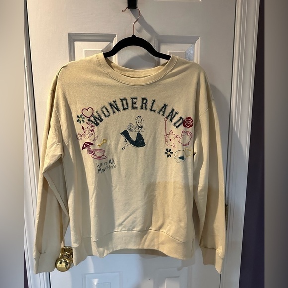 Disney Alice in Wonderland sweatshirt - Picture 1 of 3